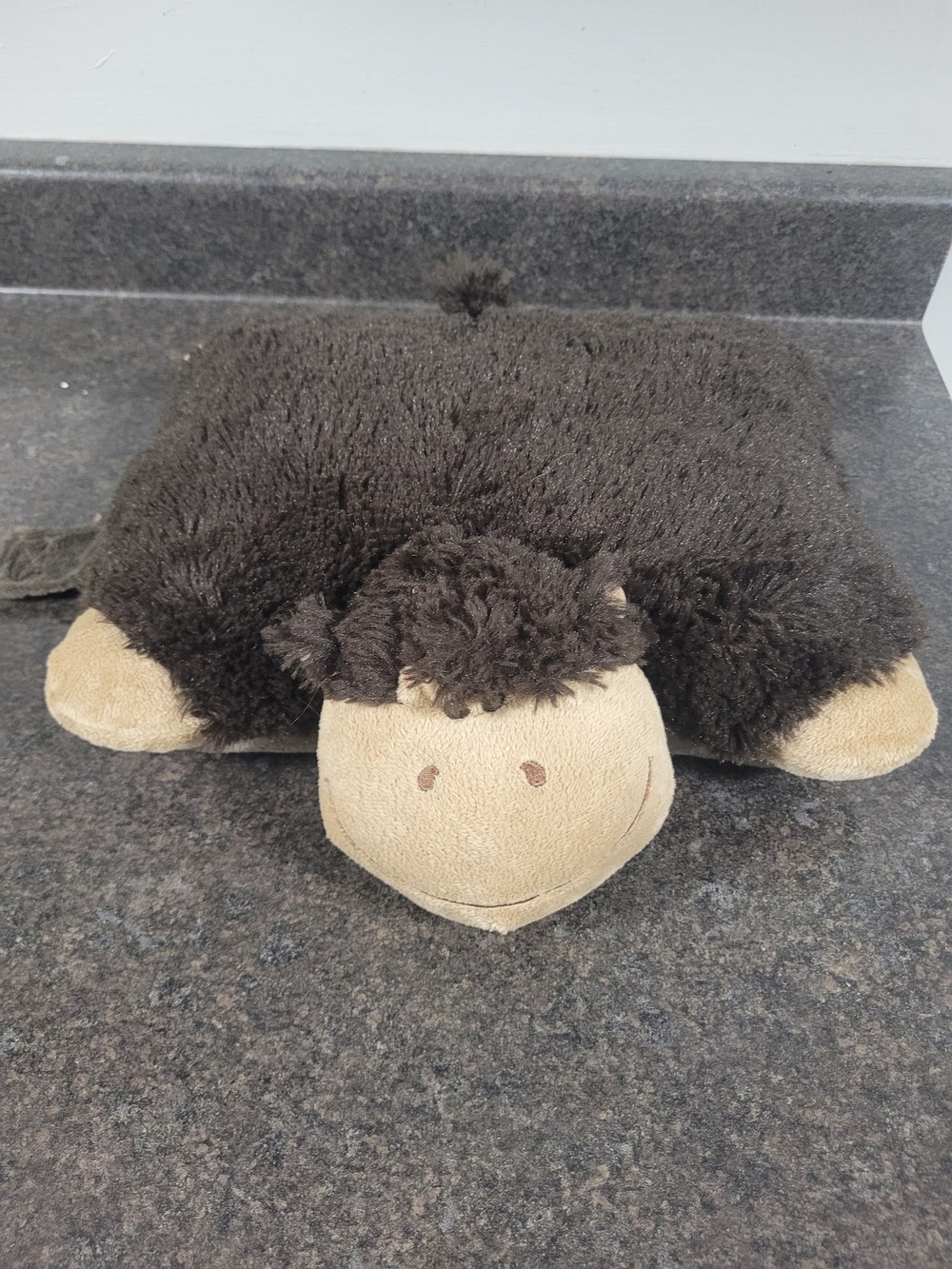 2010 Pillow Pets Peewee 11" Silly Monkey Plush